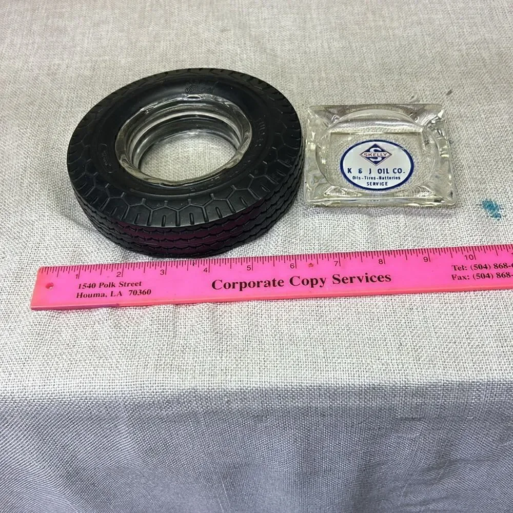 ‎Bundle of 2 vintage kelly tire ashtray,skelly oil.